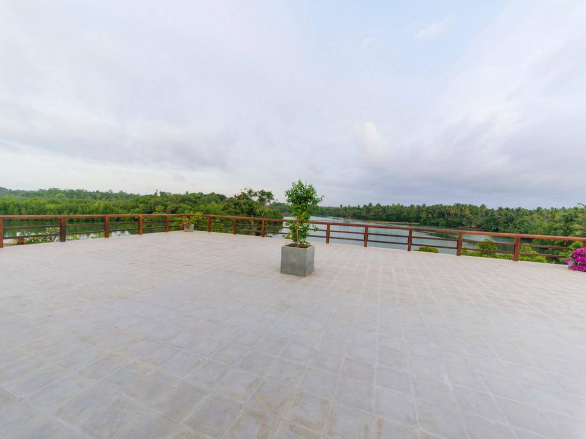 Hikka Hide Villa Hikkaduwa Buitenkant foto